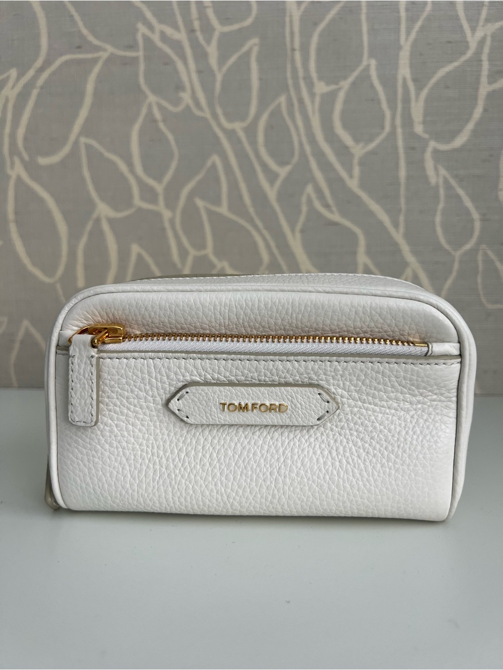Authentic Tom Ford Soft White Pebbled Leather Cosmetic Case with Gold Hardware